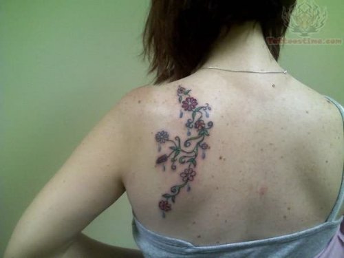 Daisy Ivy Tattoo On Back Shoulder