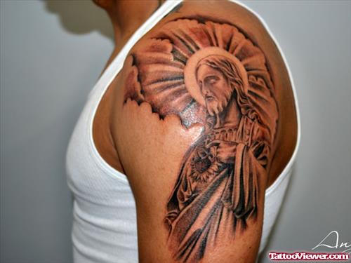 Amazing Jesus Tattoo On Man Left Shoulder
