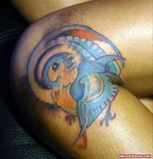 Cute Bird Tattoo On Knee