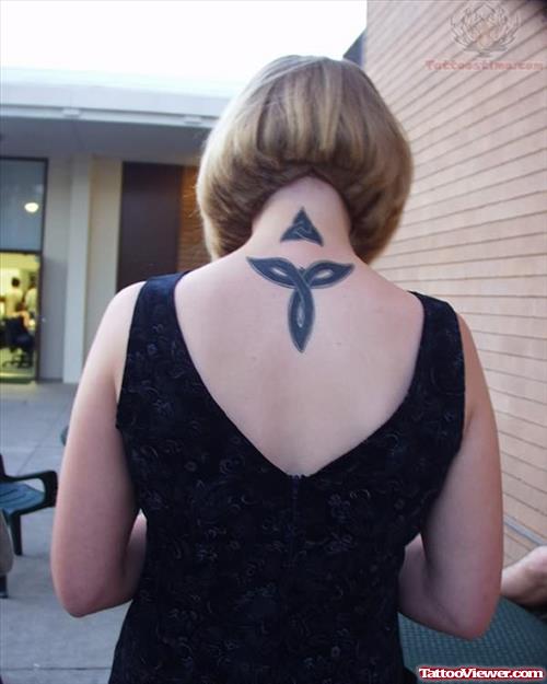 Celtic knot Tattoo on Back Neck