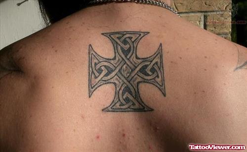 Celtic Knot Tattoo For Upper Back