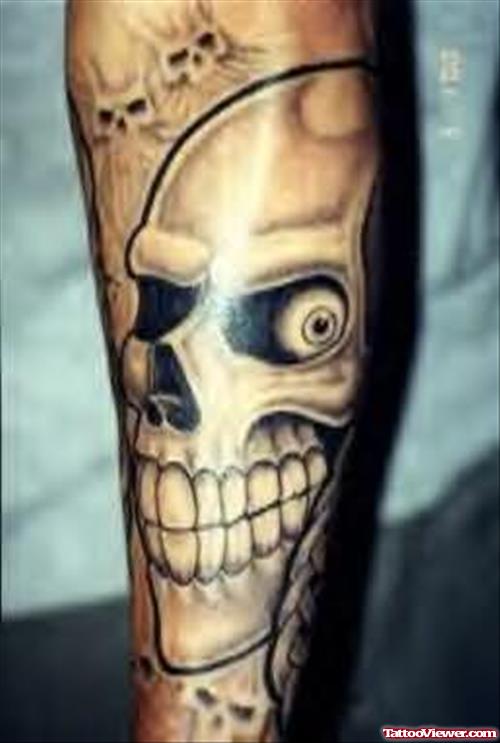 Funny Skull Tattoo On Leg