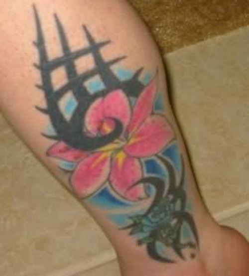 Elegant Lily Flower Tattoo On Leg