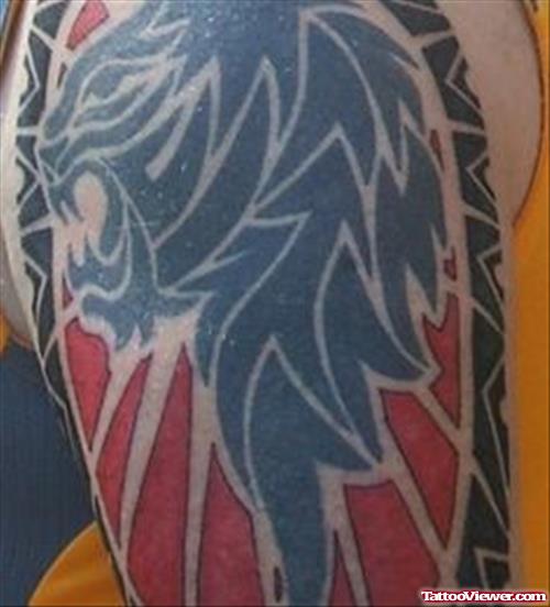 Awesome Black Ink Tribal Lion Tattoo On Half Sleeve