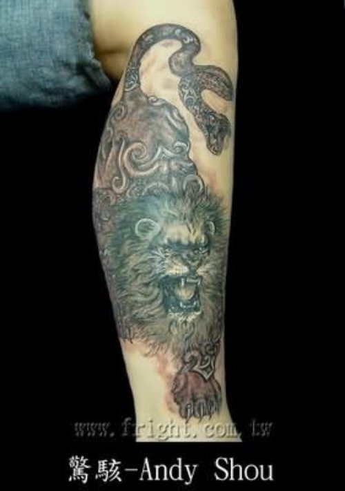 Angry Lion Tattoo For Arm