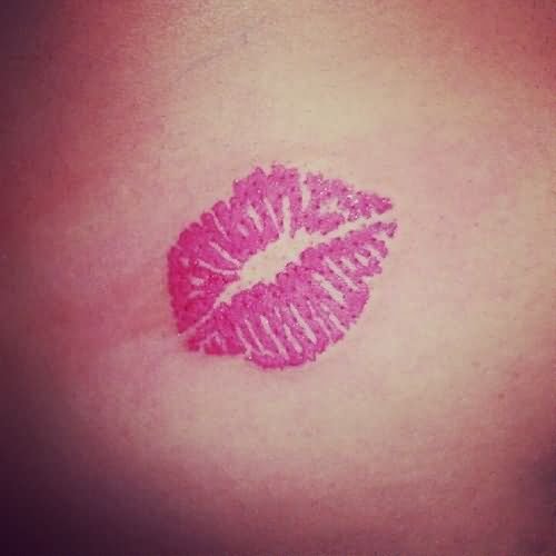 Amazing Lipstick Tattoo On Side