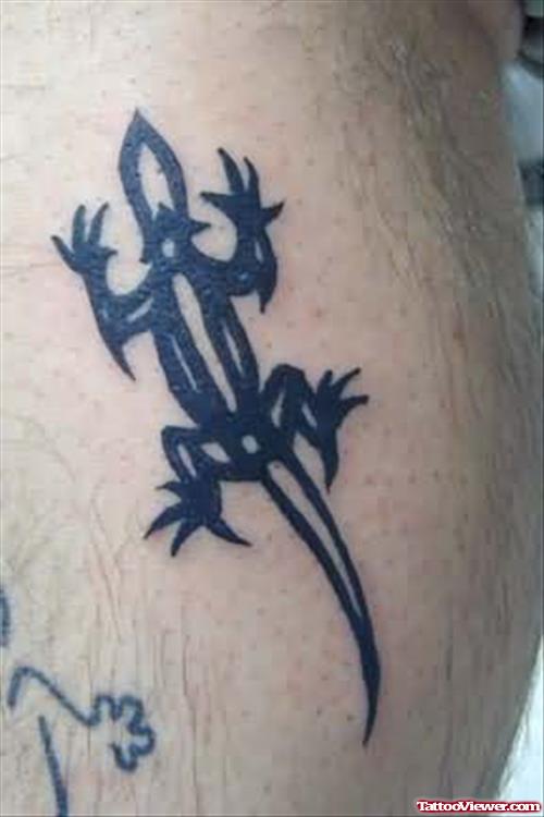 Black Ink Lizard Tattoo Design