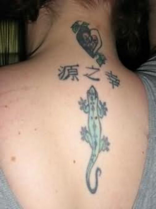 Awesome Lizard Tattoo On Back
