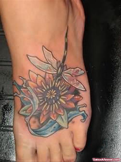 Trendy Lotus Tattoo Design