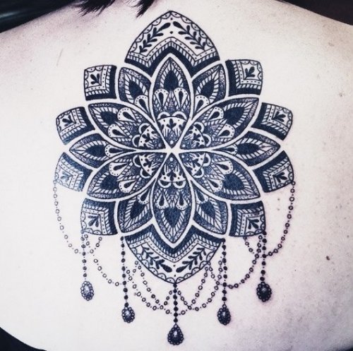 Awesome Mandala Tattoo On Woman Upper Back