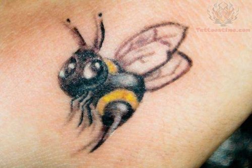 Color Ink Honey Bee Tattoo Idea