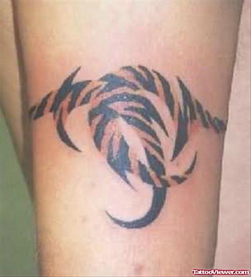 Band Tribal Tattoo On Muscle