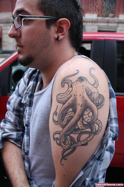 Awesome Octopus Tattoo For Boys