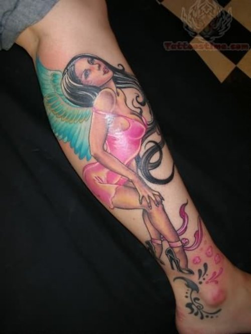 Pin Up Girl Tattoo On Leg For Female