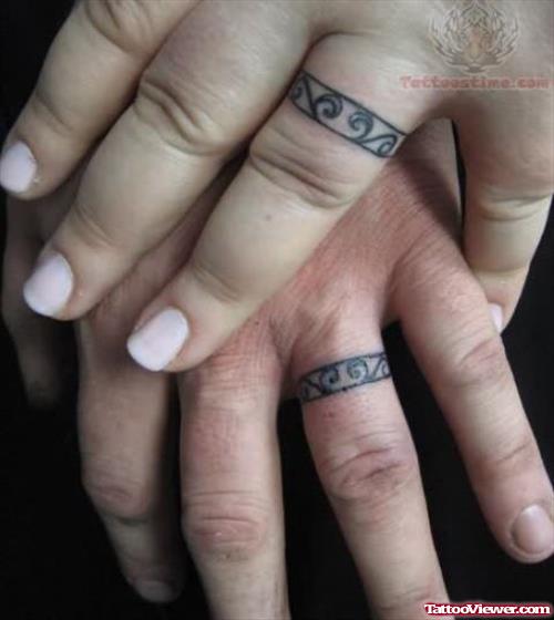Toe ring tattoo