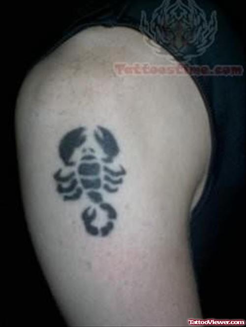 Scorpion Shoulder Tattoo Picture
