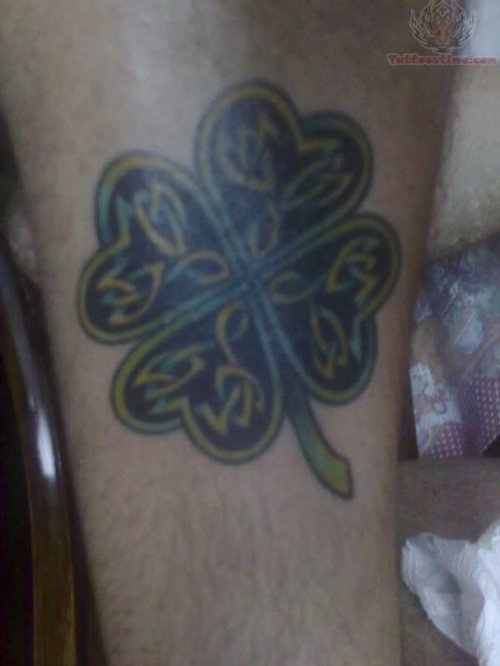 Celtic Shamrock Tattoo On Leg
