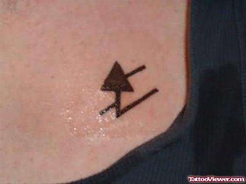 Arrow Tattoo On Shoulder
