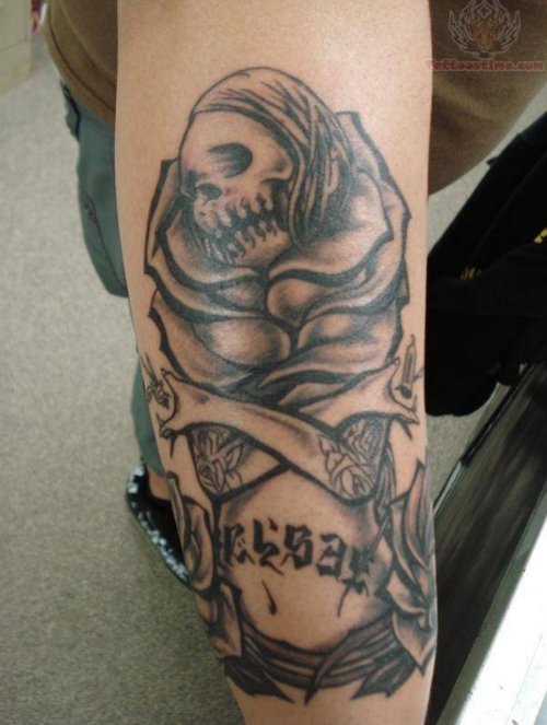 Scary Skeleton Tattoo