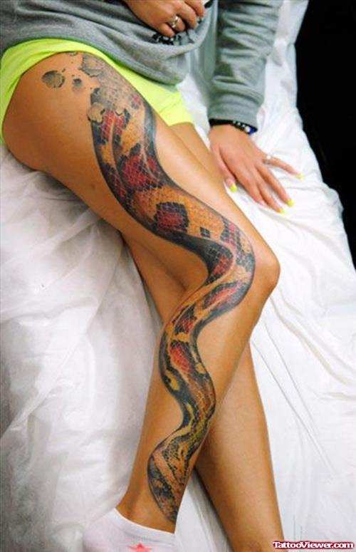 Amazing Colored Snake Thigh And Leg Tattoo