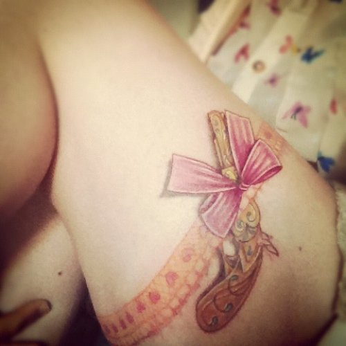 Pink Bow Garter And Lace Thigh Tattoo