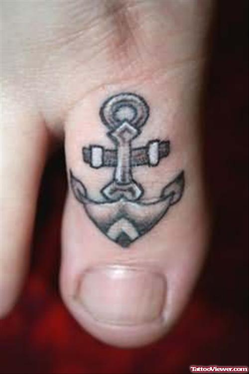 Awesome Anchor Tattoo On Toe