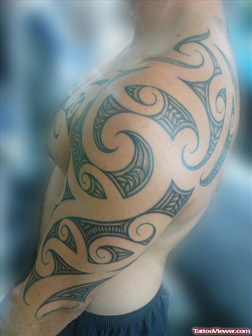 Left Shoulder Maori Tribal Tattoo