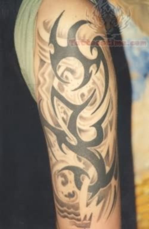 Lovely Tribal Tattoo On Arm