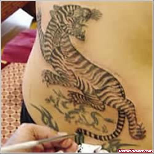 Tiger Tattoo On Waist