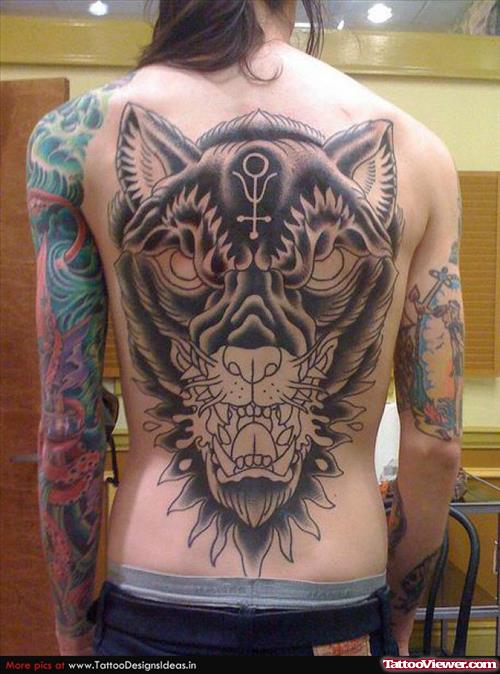 Cool Grey Ink Wolf Head Tattoo On Back