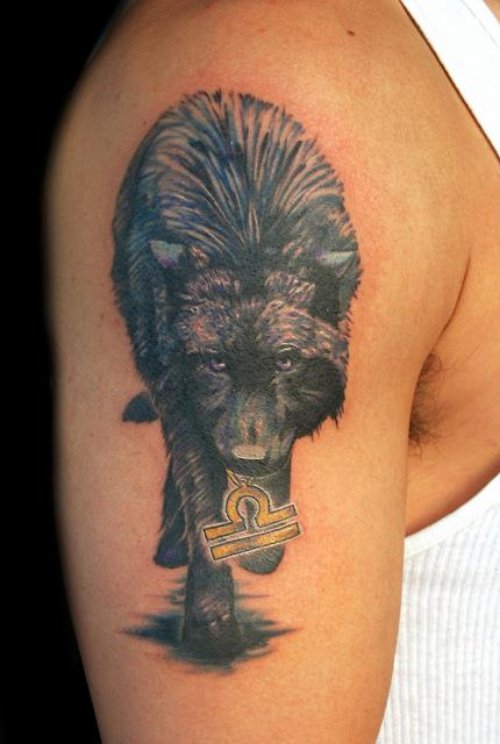 Cute Grey Ink Wolf Tattoo On Right Half Sleeve