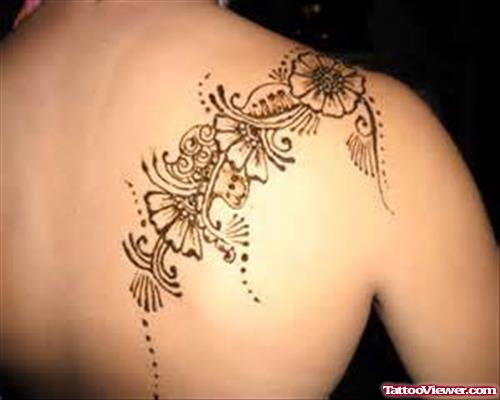 Henna Right Back Shoulder Women Tattoo