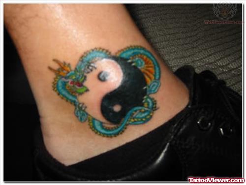 Yin Yang Tattoos Designs On Ankle