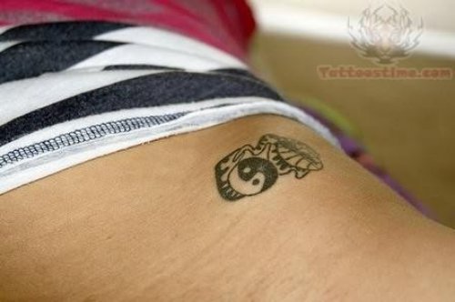 Fine Yin Yang Tattoo